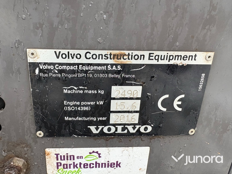 Grävmaskin - Volvo ECR25D, inkl. redskap