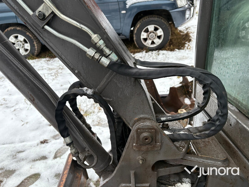 Grävmaskin - Volvo ECR25D, inkl. redskap