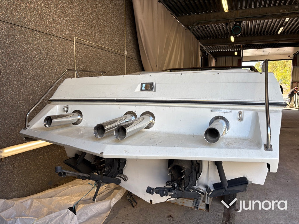 Motorbåt Chris Craft Stinger 260