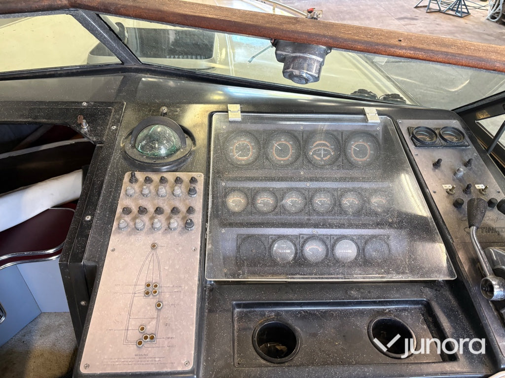 Motorbåt Chris Craft Stinger 260