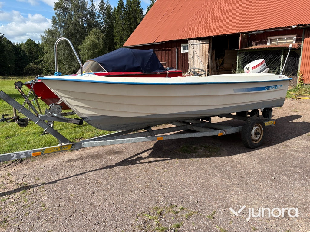 Båt med trailer - Cresent, 432