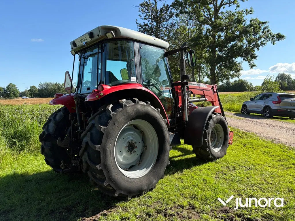 Traktor - Massey Ferguson 5455