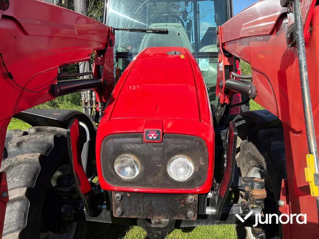 Traktor - Massey Ferguson 5455