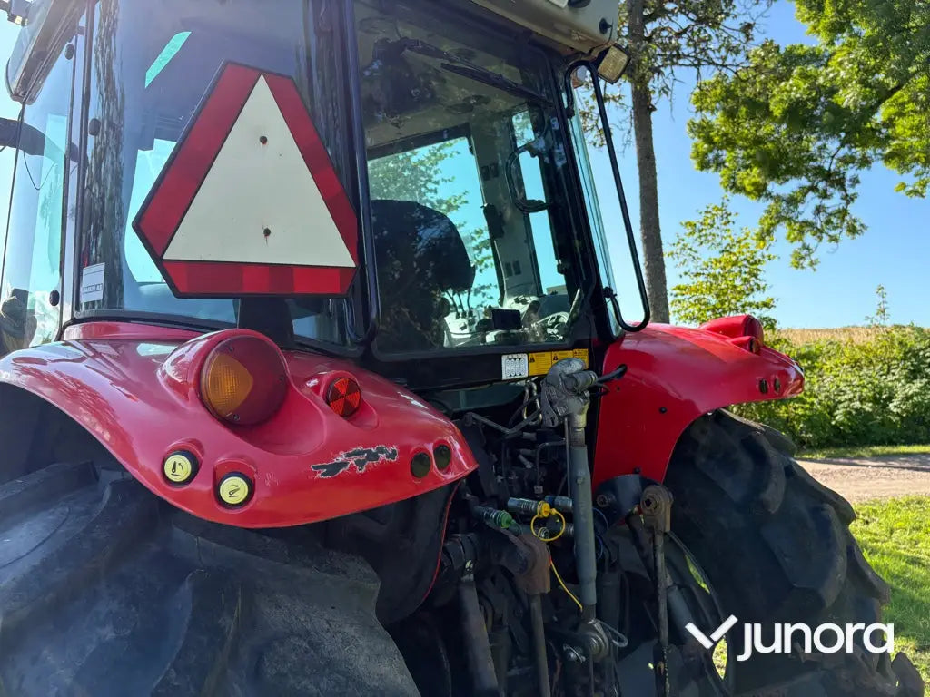 Traktor - Massey Ferguson 5455