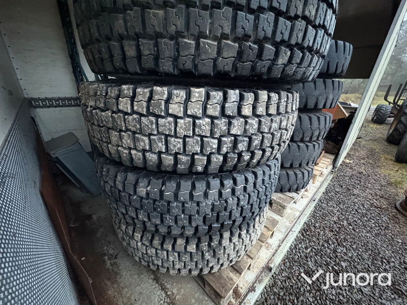 Däck + Fälg - Nokian, 14.00R24 TG, 4st