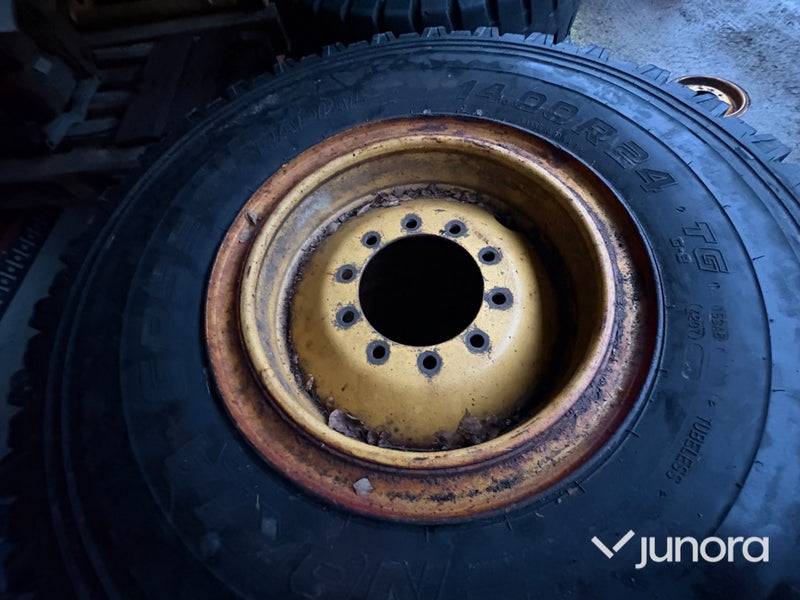 Däck + Fälg - Nokian, 14.00R24 TG, 4st