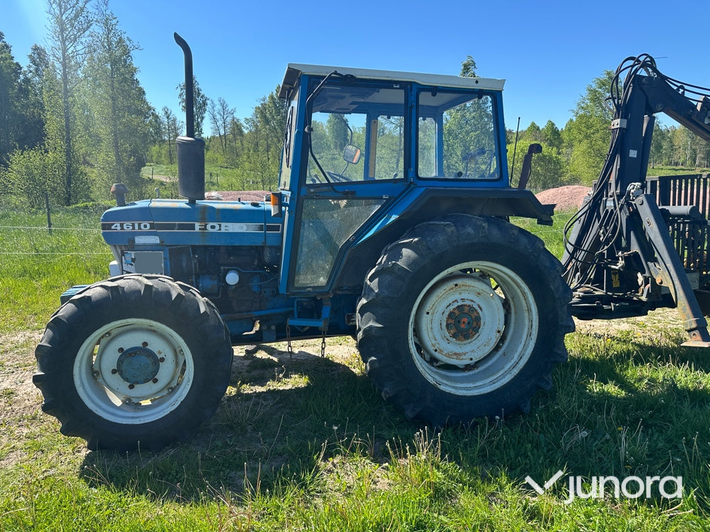 Traktor - Ford, 4610/2 4WD