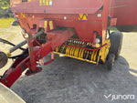 Rundbalspress New Holland 644
