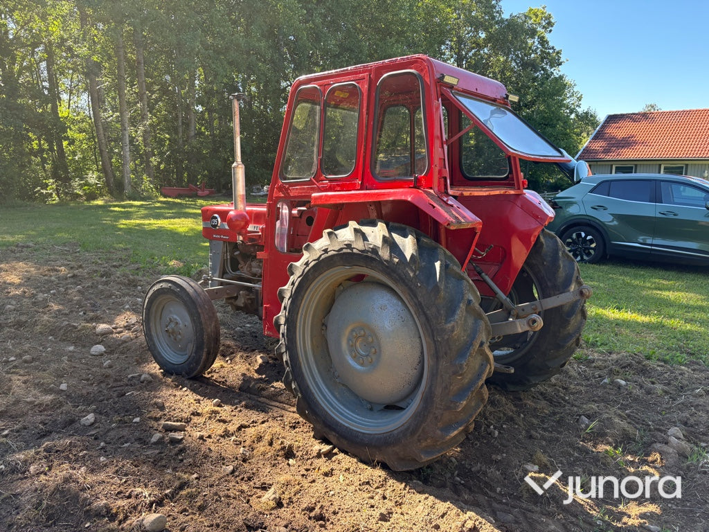 Traktor - Massey Ferguson 135