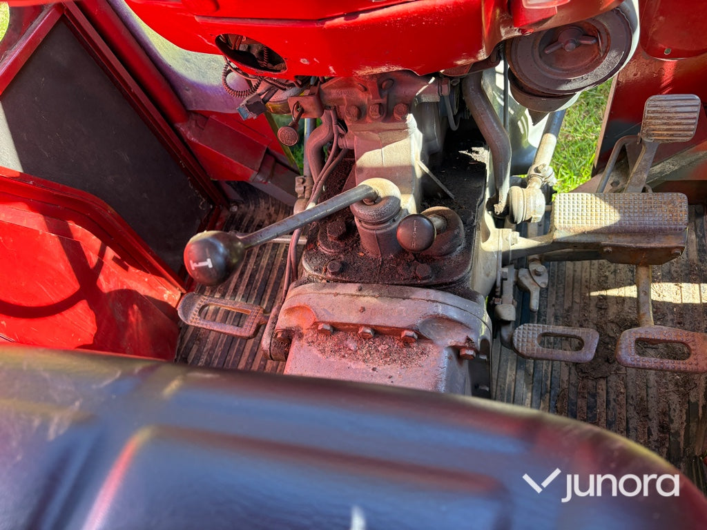 Traktor - Massey Ferguson 135