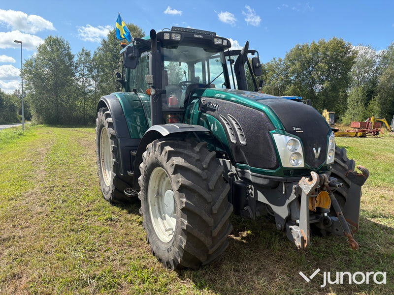 Valtra T203