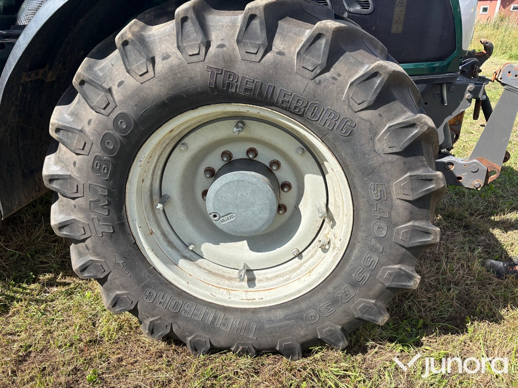 Valtra T203