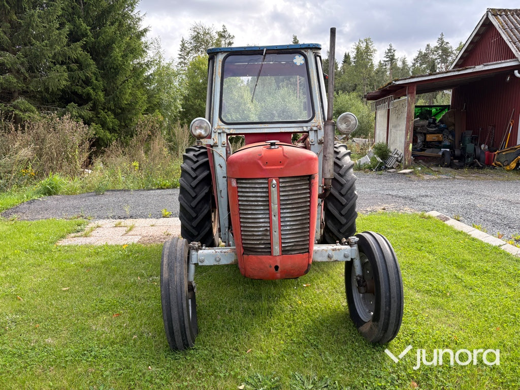 Traktor Massey Ferguson 30