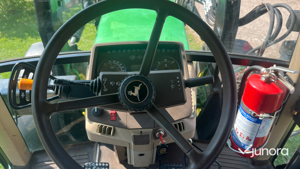 John Deere 6210