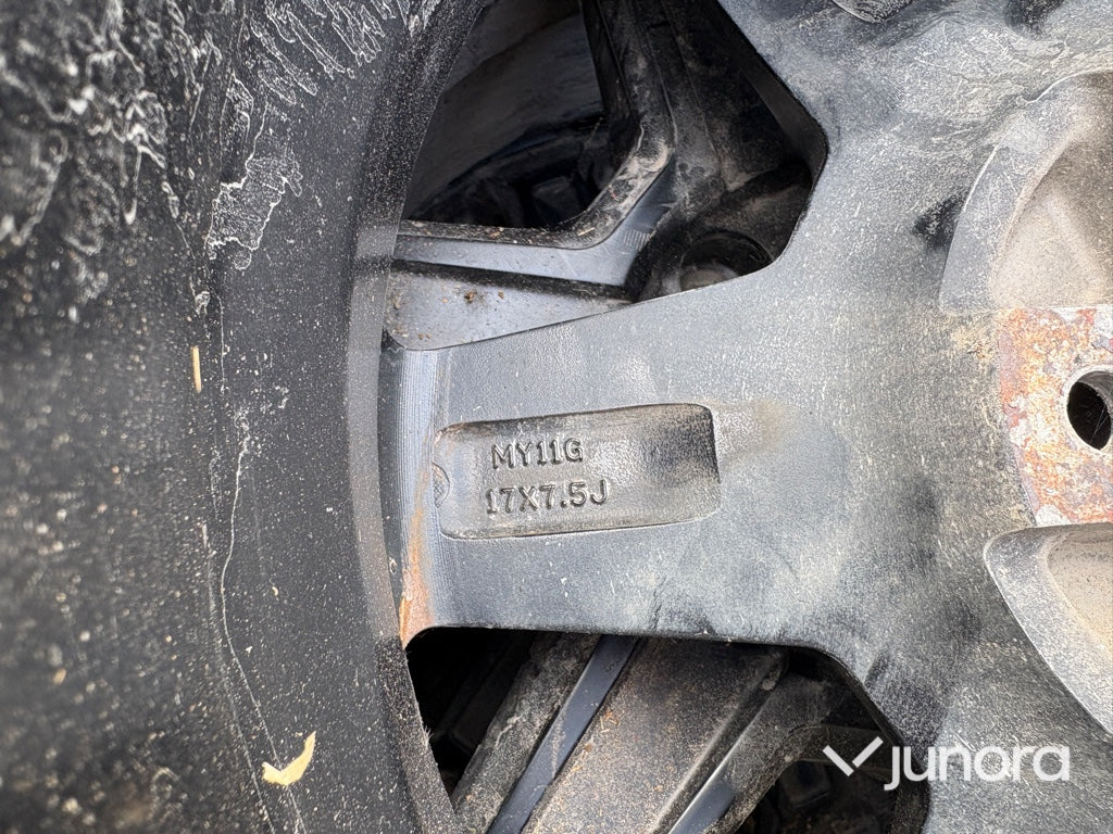 Vinterhjul - Yokohama, 235/65 R17