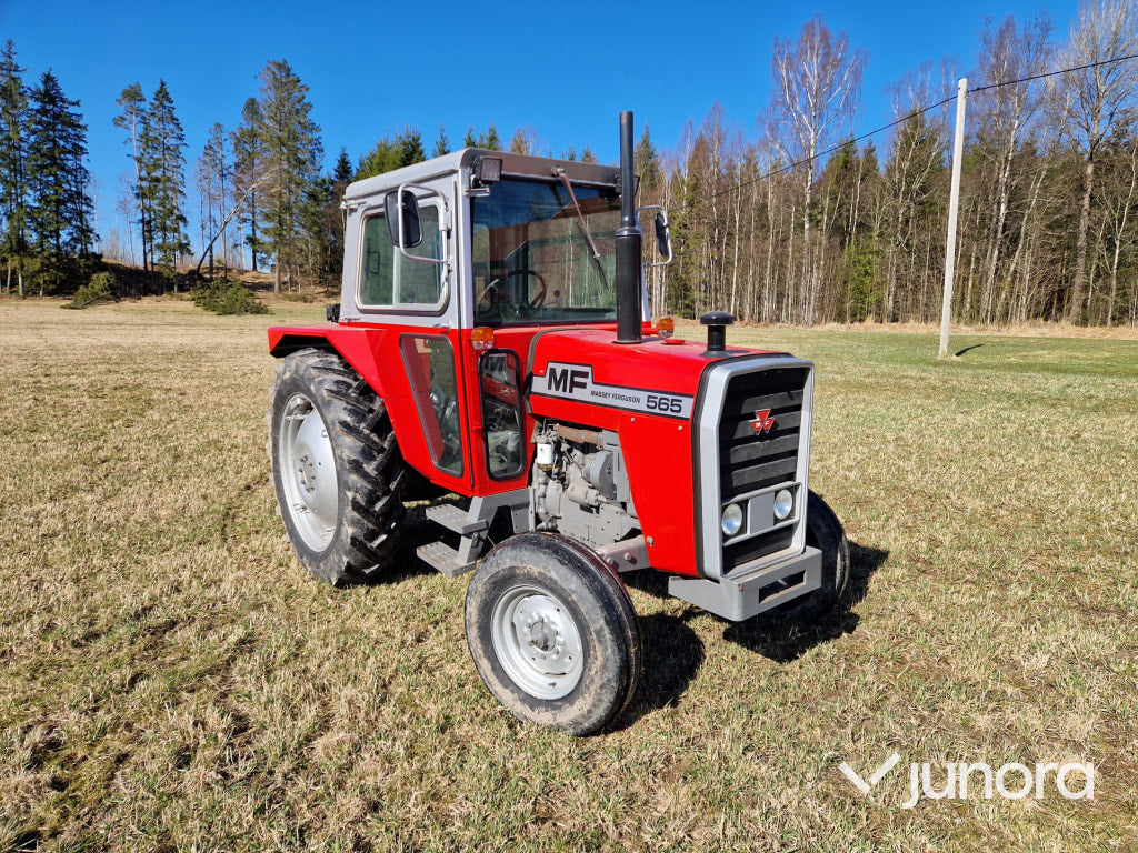 Traktor - Massey Ferguson 565-2