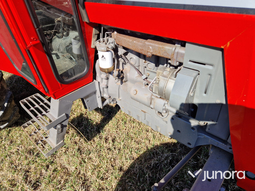 Traktor - Massey Ferguson 565-2