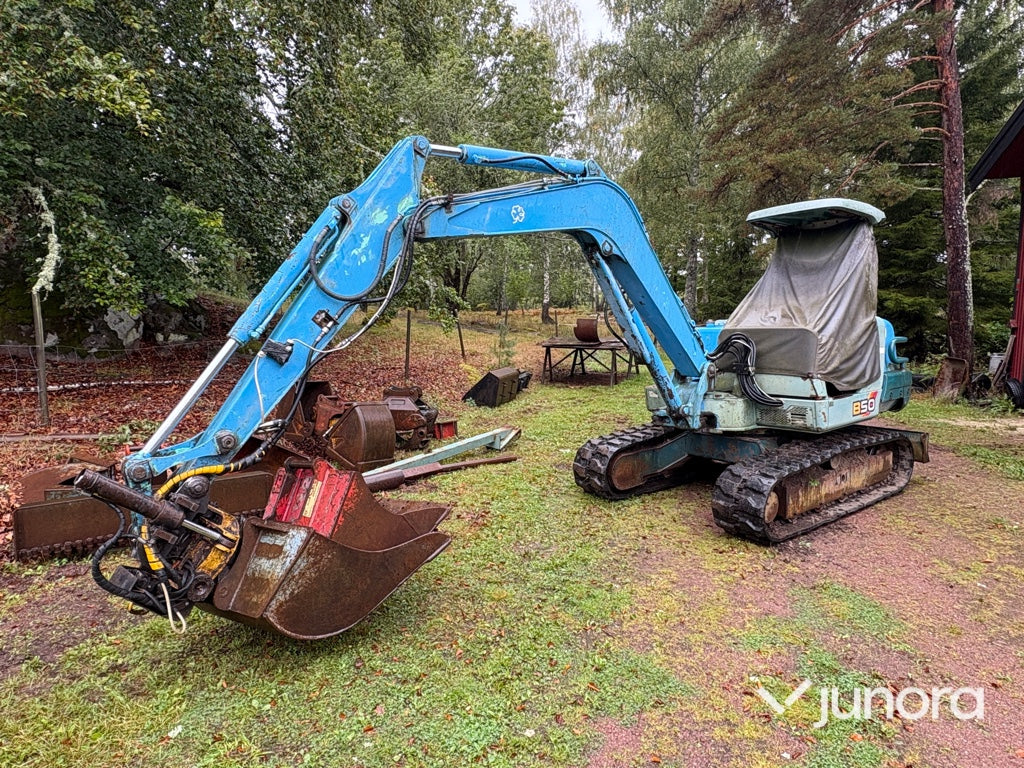 Bandgrävare Yanmar B50