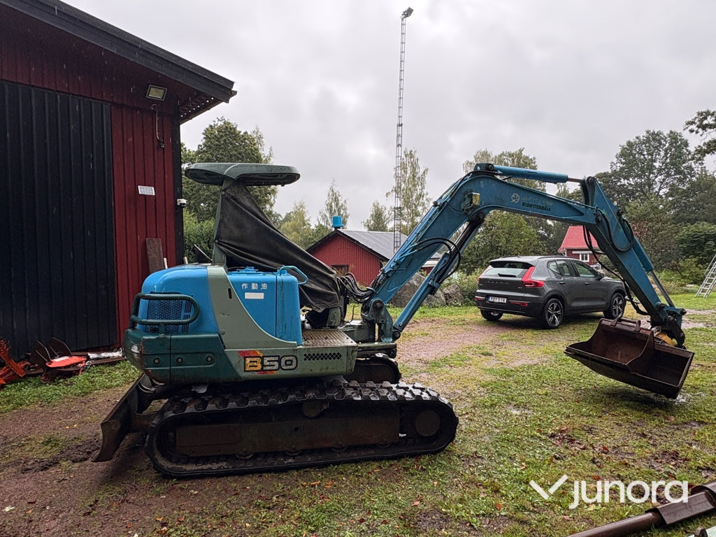 Bandgrävare Yanmar B50