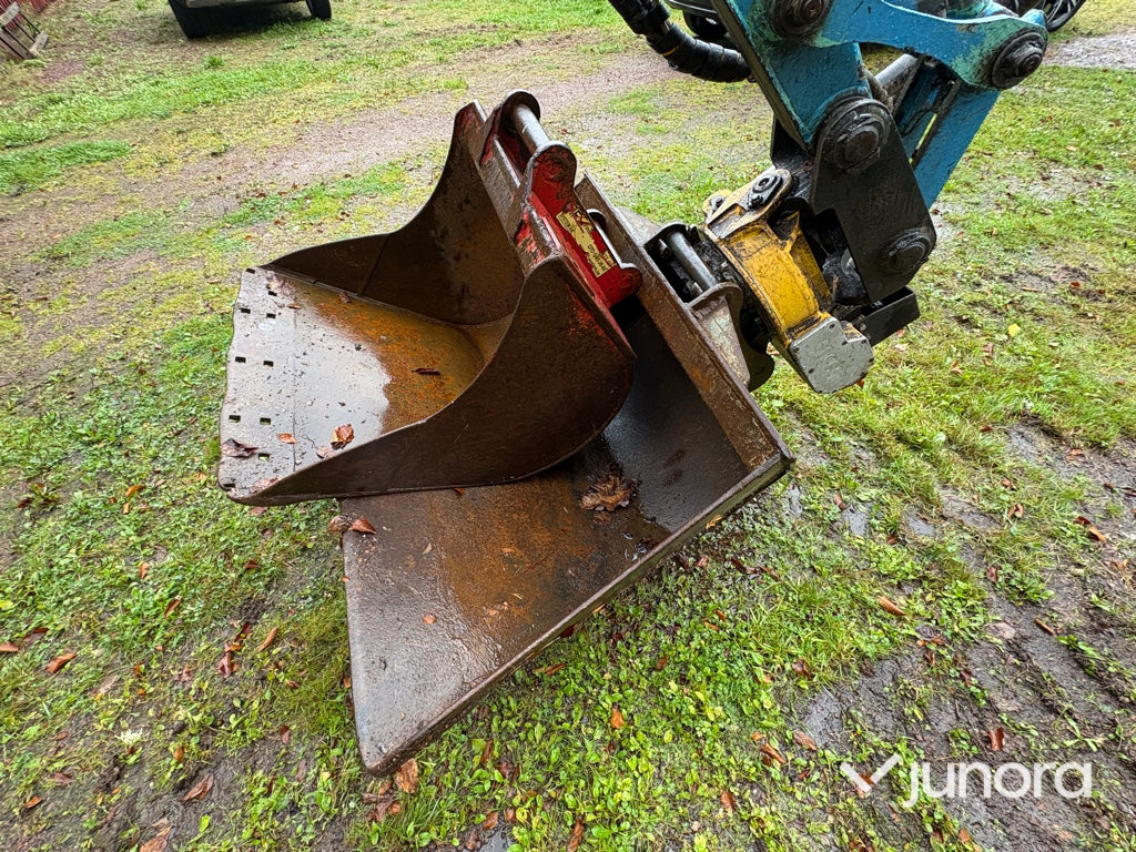 Bandgrävare Yanmar B50