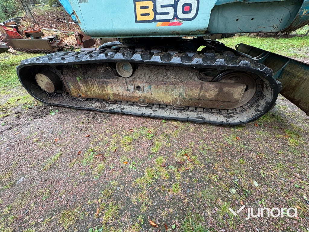 Bandgrävare Yanmar B50