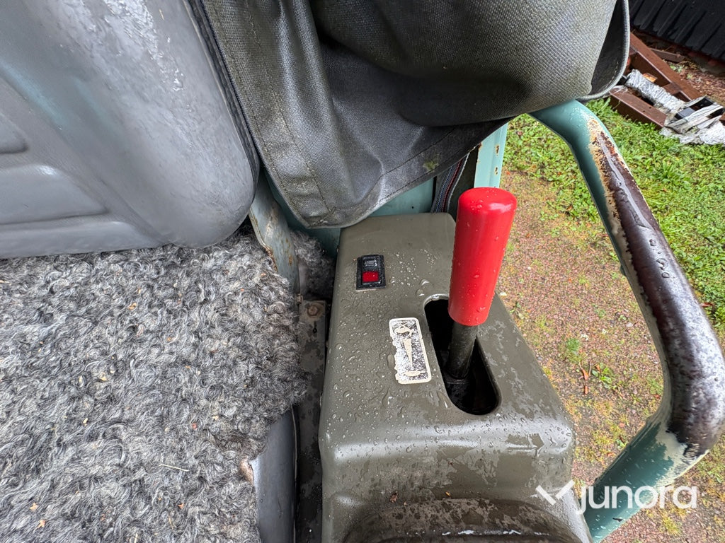 Bandgrävare Yanmar B50