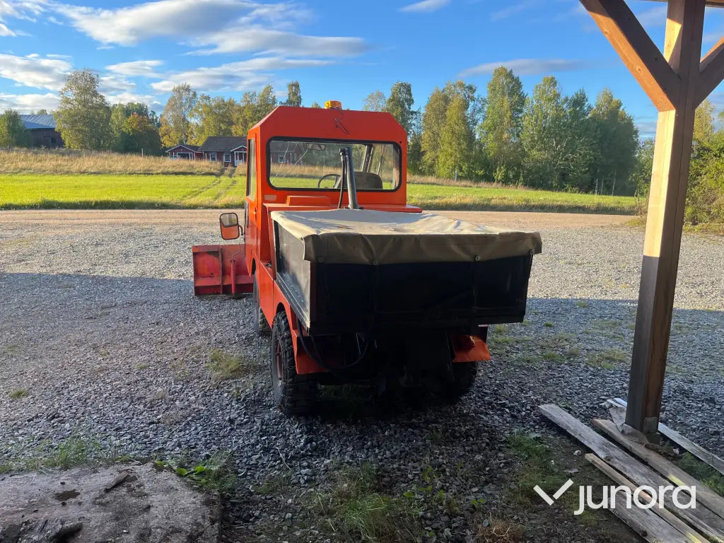 Redskapsbärare AGE Trac
