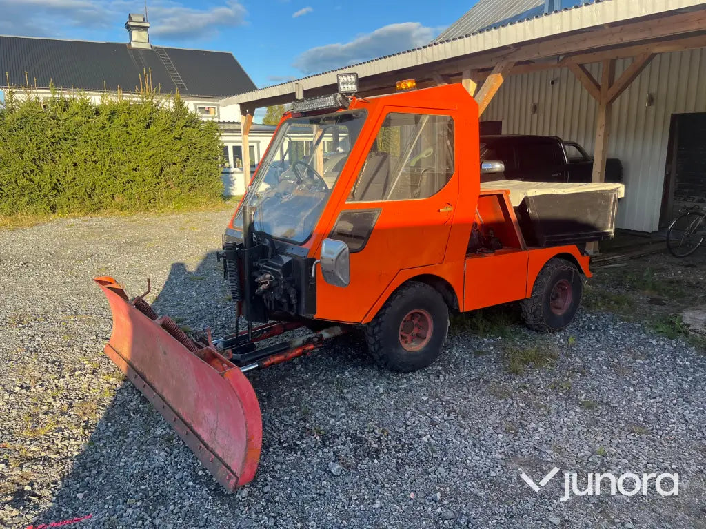 Redskapsbärare AGE Trac