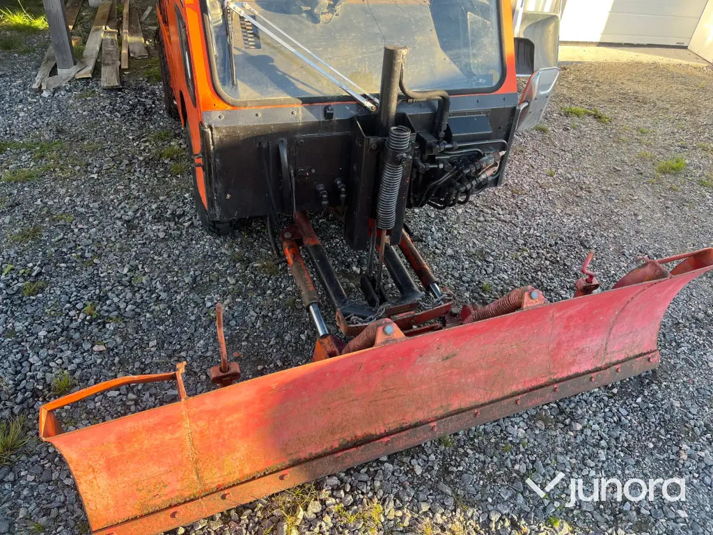 Redskapsbärare AGE Trac