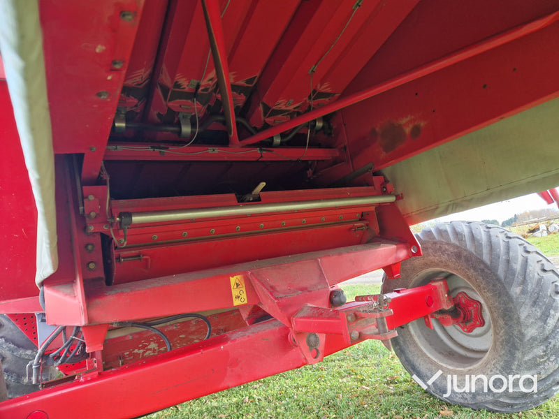 Skördetröska - Massey Ferguson, 36