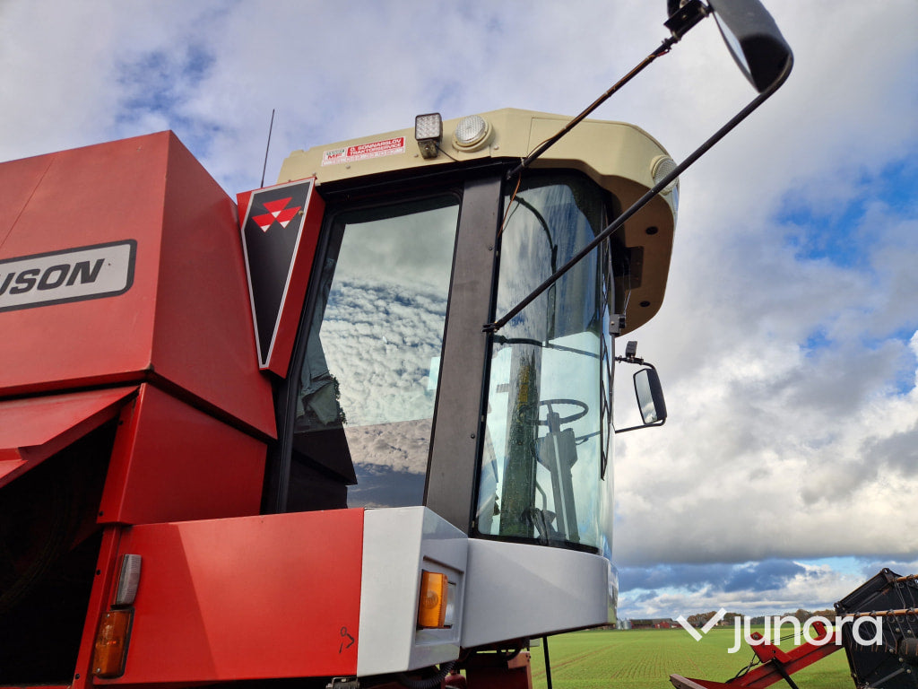 Skördetröska - Massey Ferguson, 36