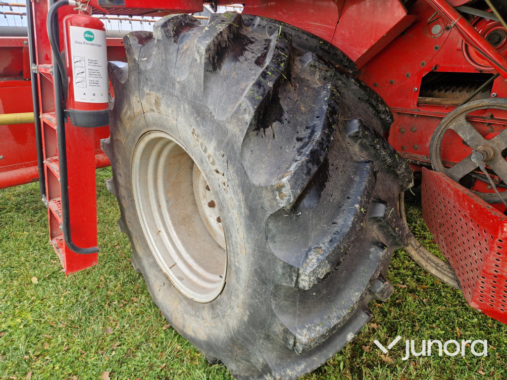Skördetröska - Massey Ferguson, 36
