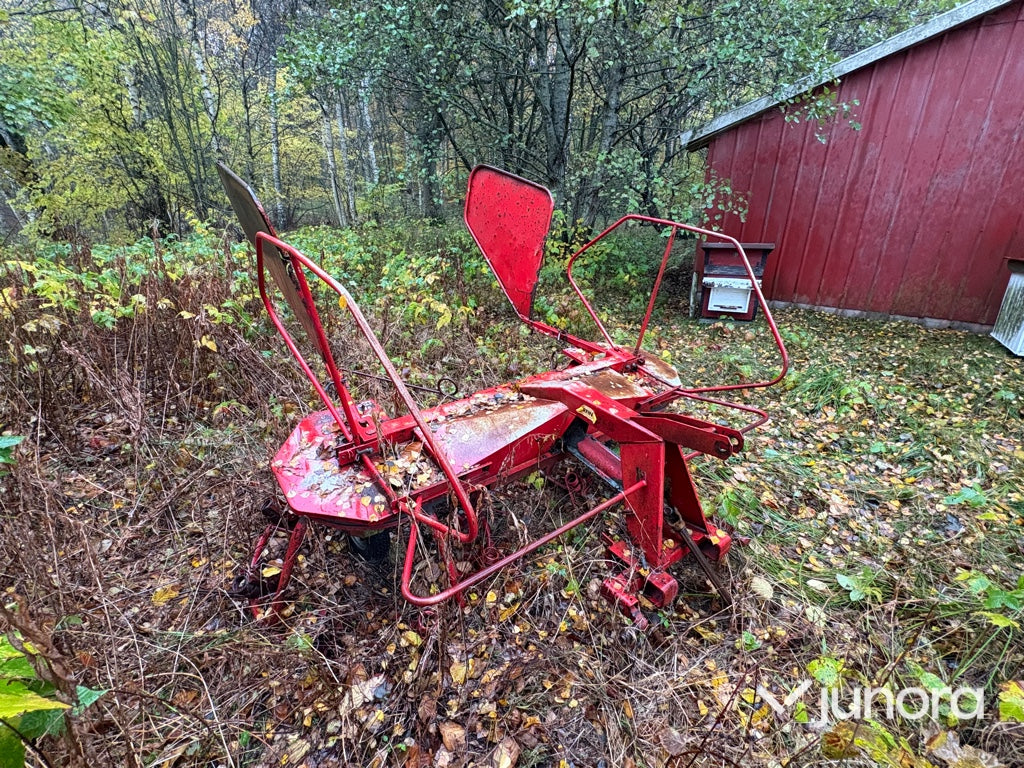 Hövändare - Tirfing, YLÖ-Tehtaat Oy, Kombi, YLÖ-KP-320S