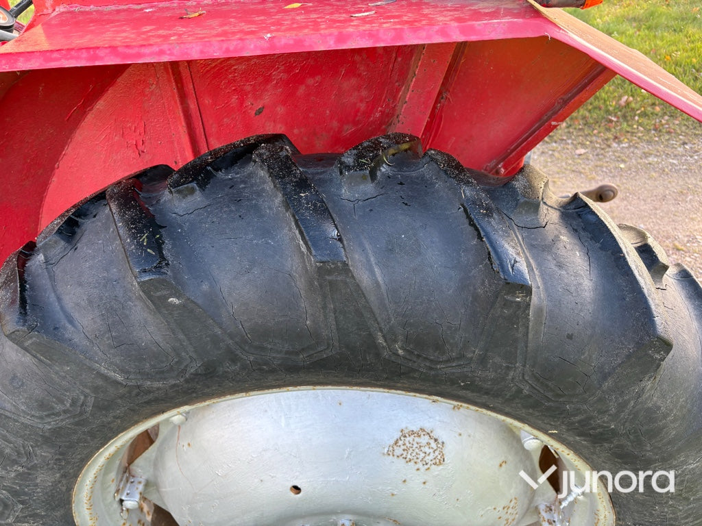 Traktor Massey Ferguson 165 Multi-Power