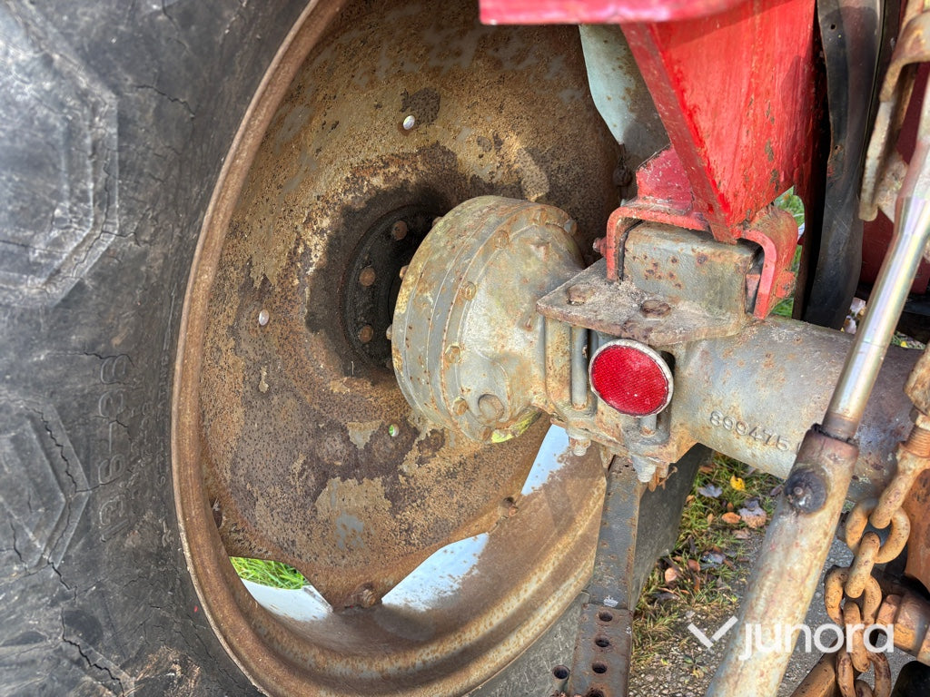 Traktor Massey Ferguson 165 Multi-Power