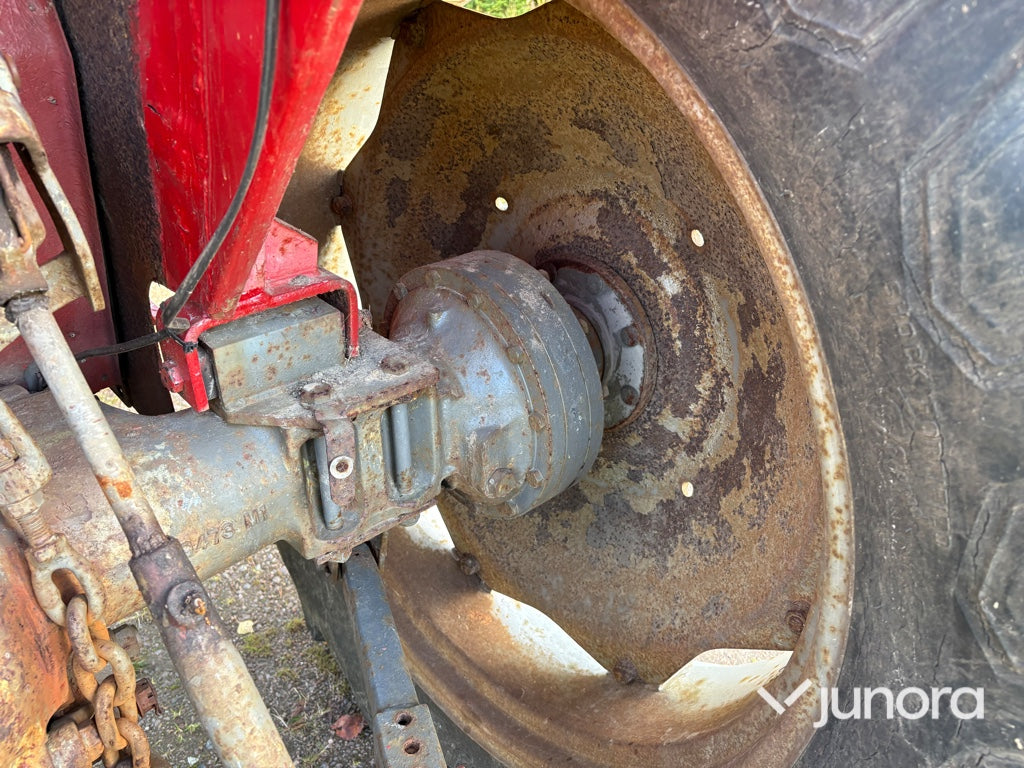 Traktor Massey Ferguson 165 Multi-Power