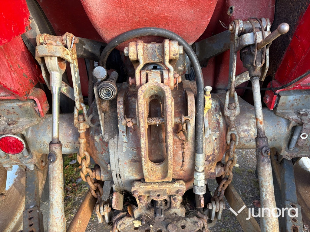 Traktor Massey Ferguson 165 Multi-Power