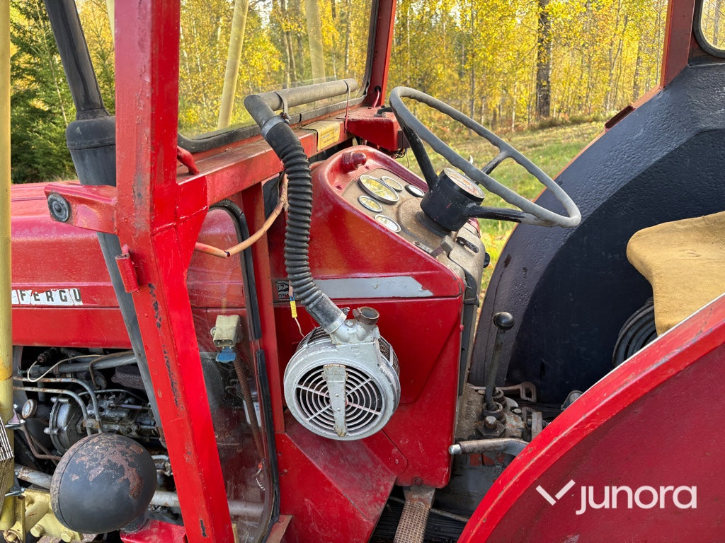 Traktor Massey Ferguson 165 Multi-Power