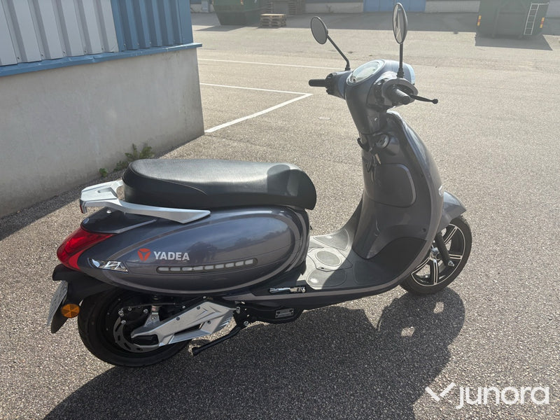 NY! Yadea C-Lucky EL EU-moped