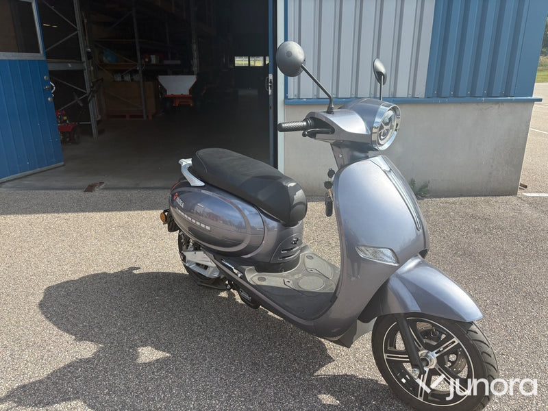 NY! Yadea C-Lucky EL EU-moped