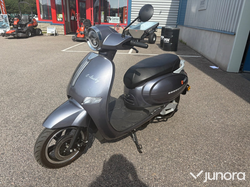NY! Yadea C-Lucky EL EU-moped