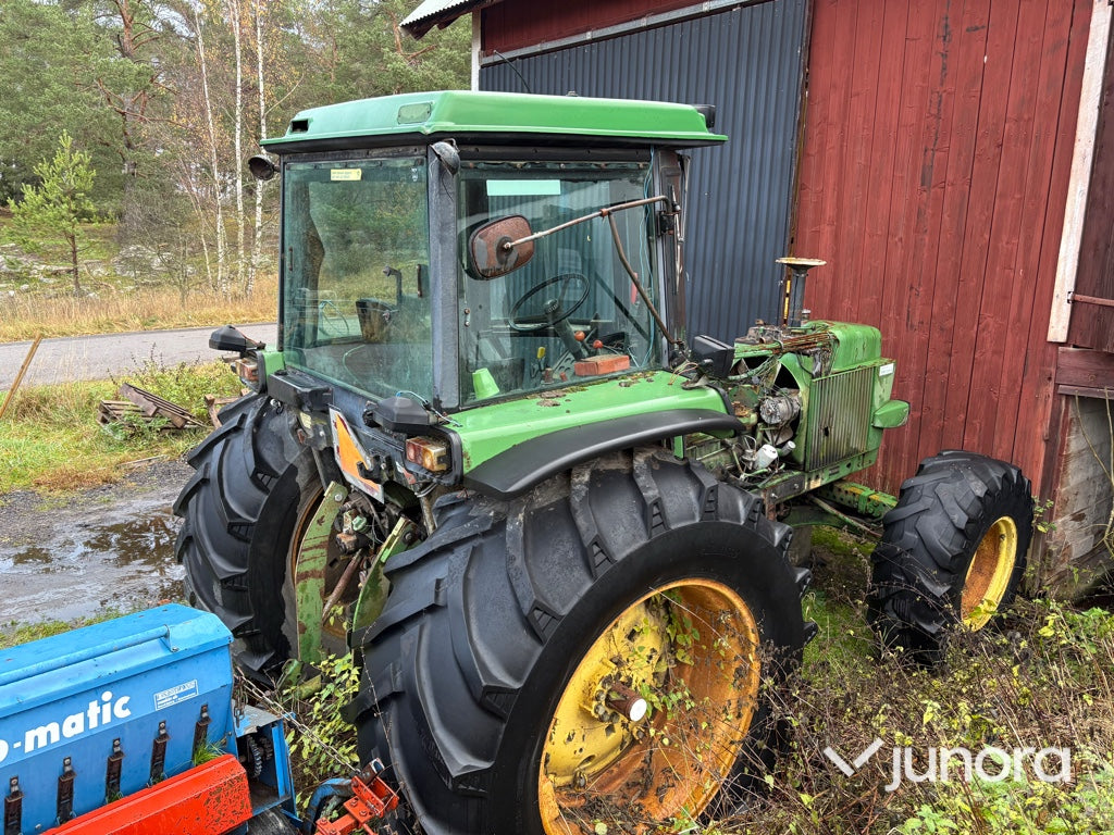 Traktor - John Deere 4040 QR HFWD