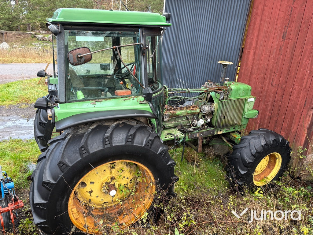 Traktor - John Deere 4040 QR HFWD