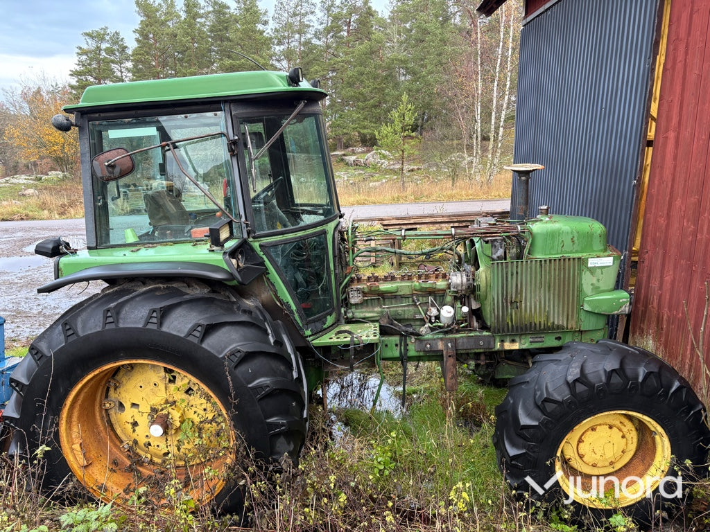 Traktor - John Deere 4040 QR HFWD