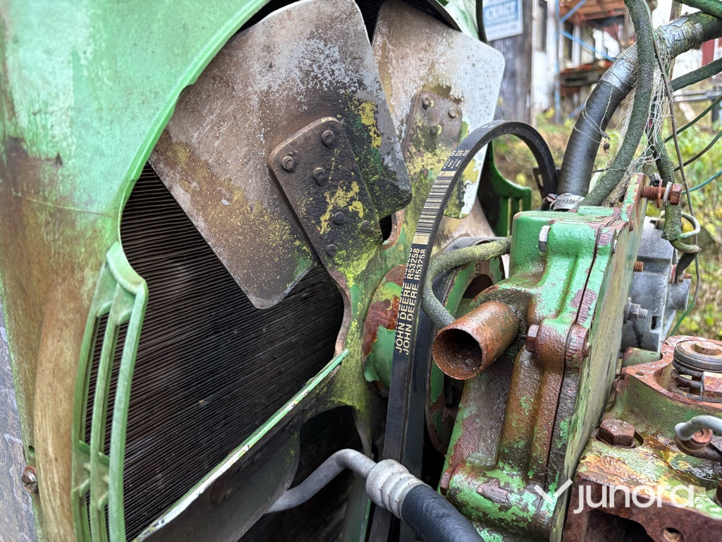 Traktor - John Deere 4040 QR HFWD