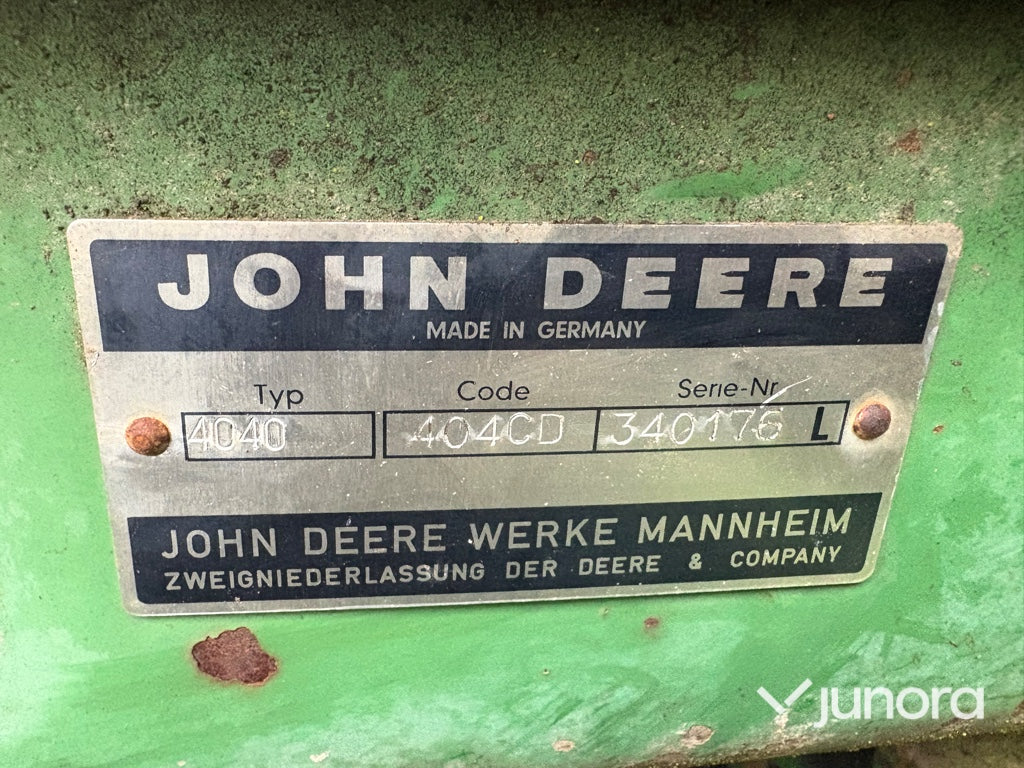Traktor - John Deere 4040 QR HFWD