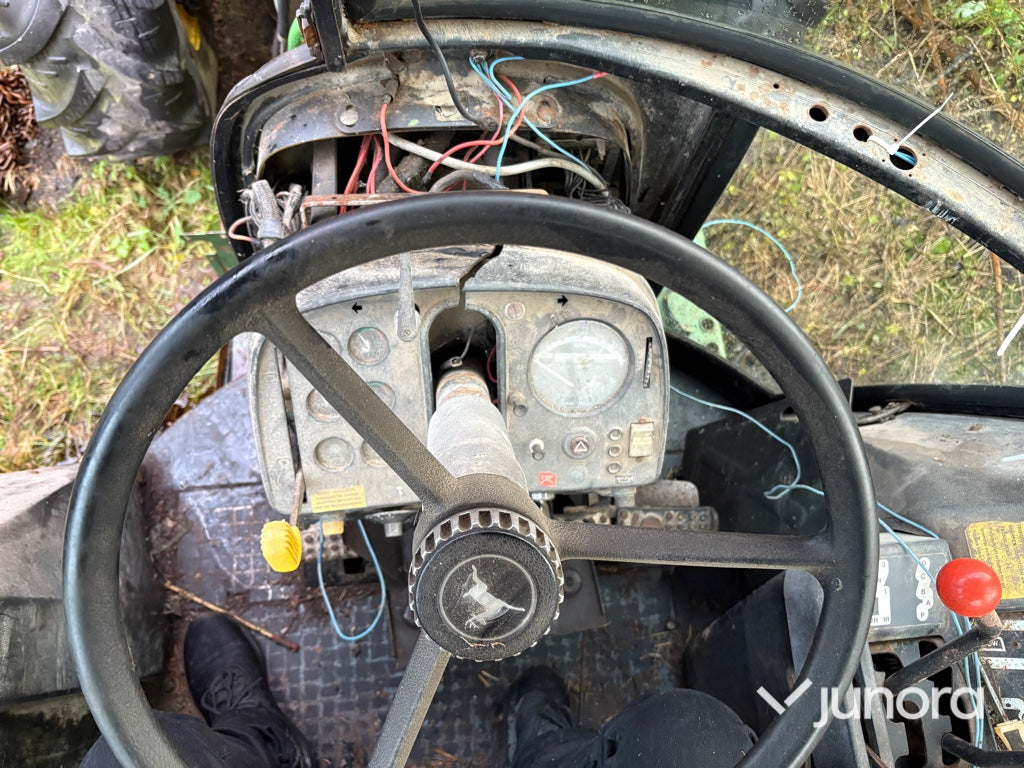 Traktor - John Deere 4040 QR HFWD