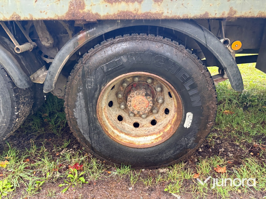 Kranbil Volvo FL10 6x6