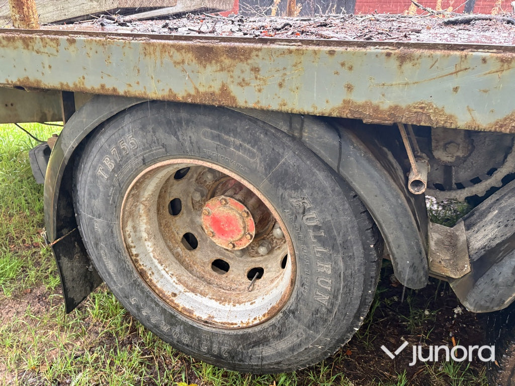 Kranbil Volvo FL10 6x6