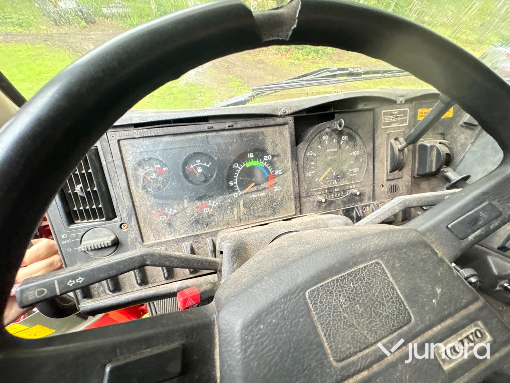 Kranbil Volvo FL10 6x6